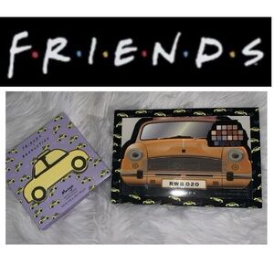 🪻 NEW FRIENDS Taxi Cab Eyeshadow Pallet & Taxi Shaped Mango Bath Fizzer NIB